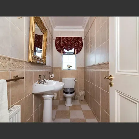 Holiday home Woodfield House Ballinasloe
